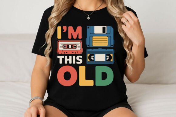 Evaluating the I m This Old Retro Technology Graphic for Creative Projects